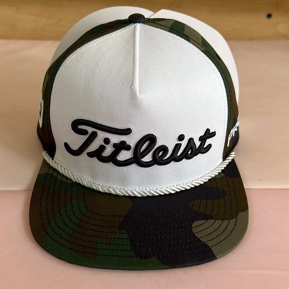 NWT Titleist Flat Bill Hat